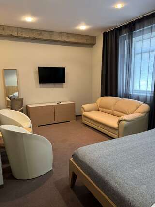 Гостиница Горки Нижний Новгород Улучшенный бизнес-3